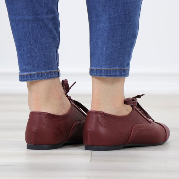 Wine Synthetic Leather Lace up Flat Heel Oxford Style Shoes - Picture 7 of 13